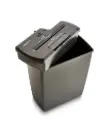 Amazon Basics - Papierversnipperaar Stroken, 7-8 Vel, voor A4-documenten en Creditcards, 12L Opvangbak, Zwart